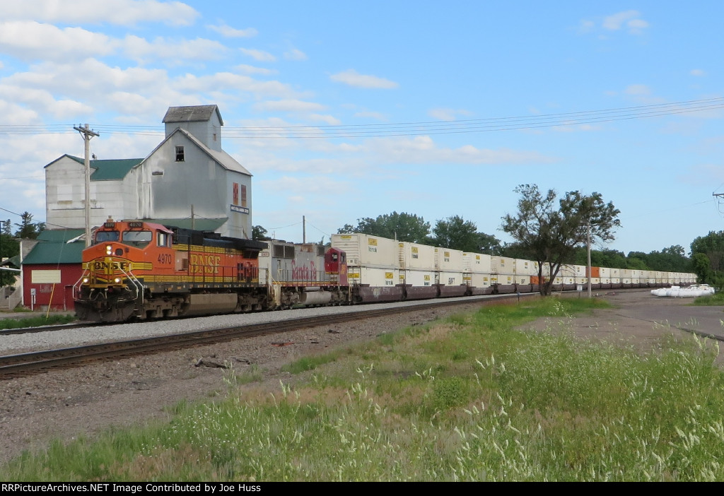 BNSF 4970 East